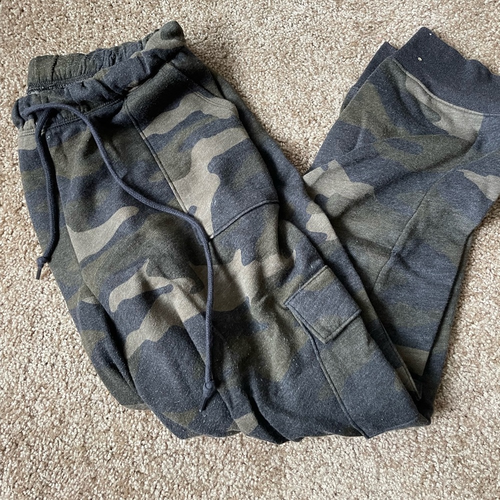 PINK camo cargo joggers